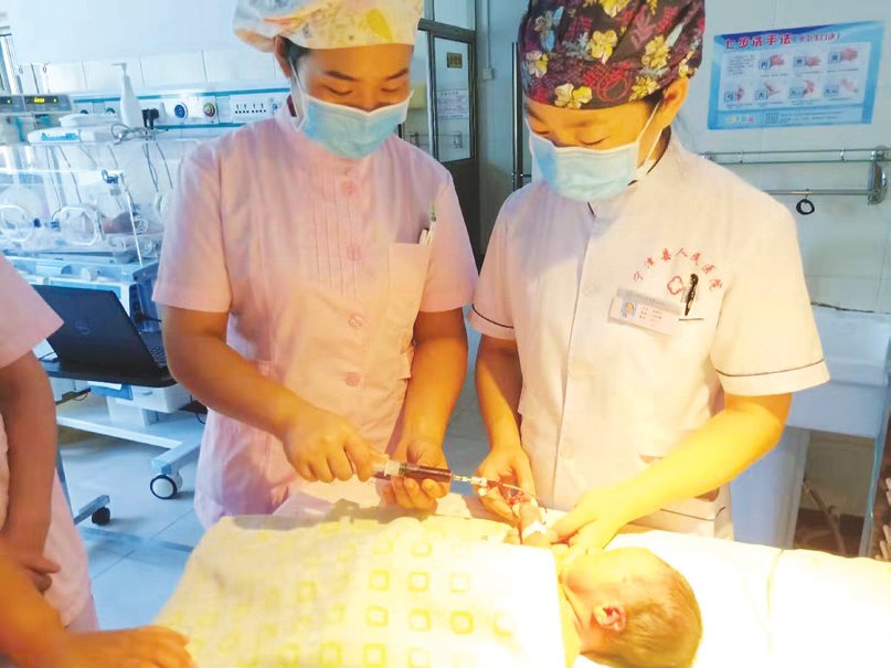 隆子县妇婴监护型护送